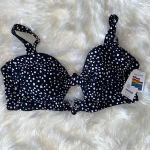 Black and white bikini top